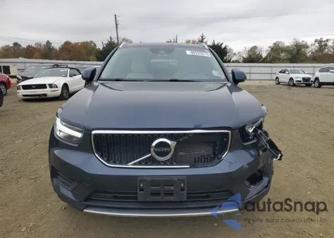 2022 Volvo Xc40 T5 Momentum z USA, uszkodzony, nr VIN YV4162UK3N2652954